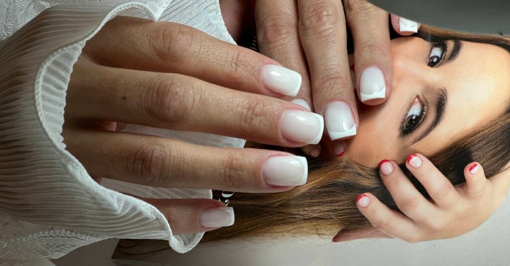 uñas de gel francesas en santa coloma de gramenet - Sonia Rueda en Salon4