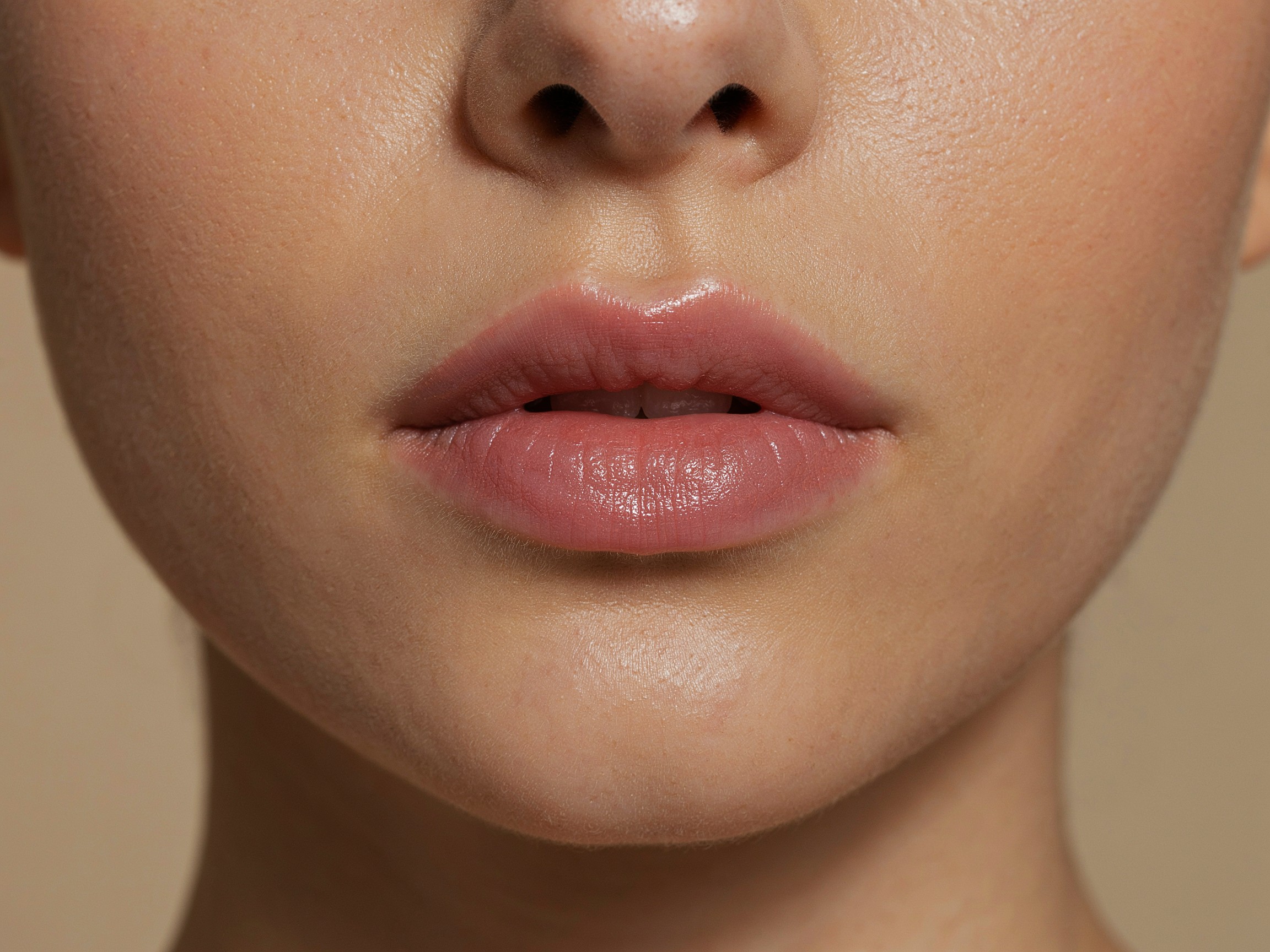 Lip blush y labios acuarela: técnica, precio y duración – Salon4 Lip blush y labios acuarela: técnica, precio y duración - Salon4